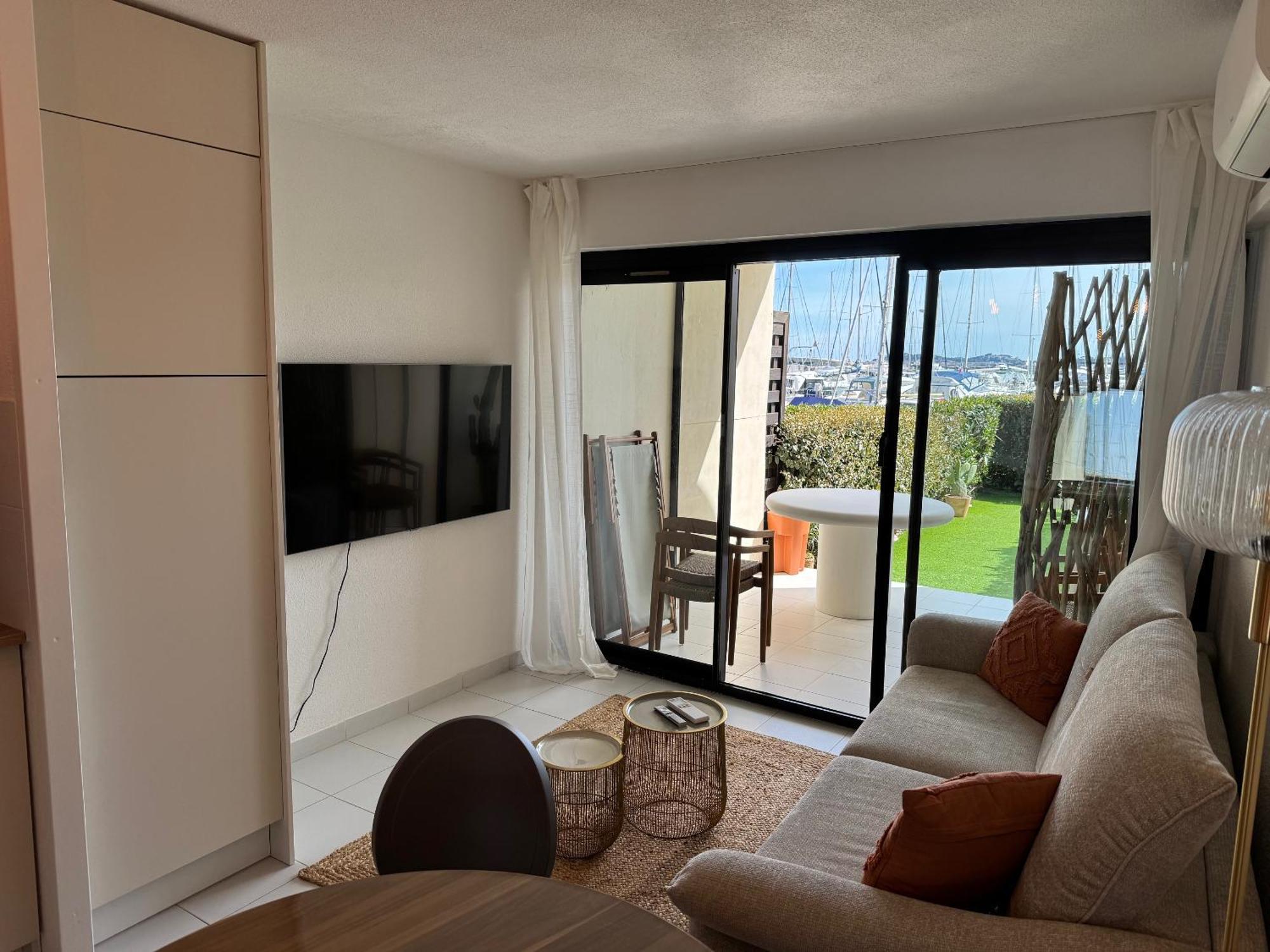 Ferienwohnung Les Marines De Cogolin Exterior foto